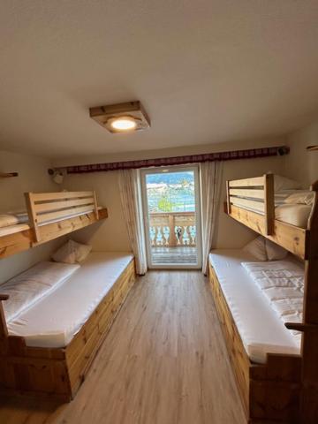 Alpenhostel "Das Besenhaus" Альтенмаркт  Экстерьер фото